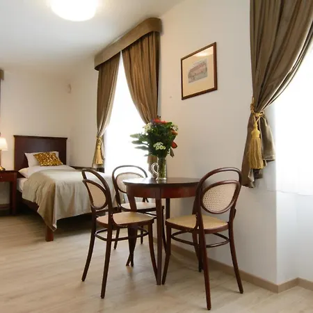 Apartment Lovecky Zamek Karlstejn *