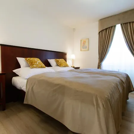 Apartment Lovecky Zamek Karlstejn *